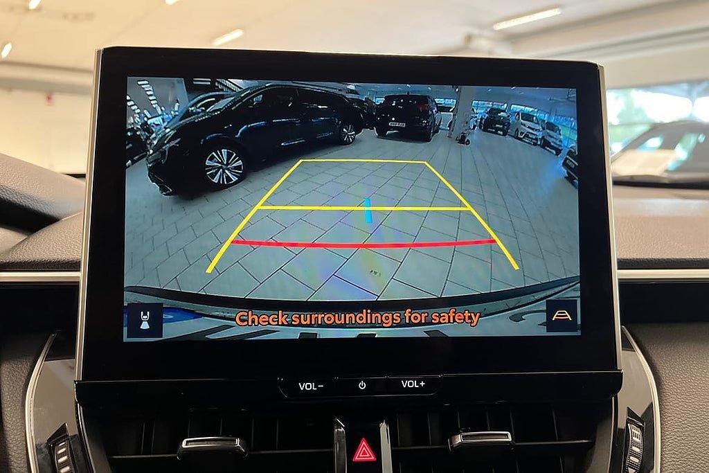 Vehicle Image 13