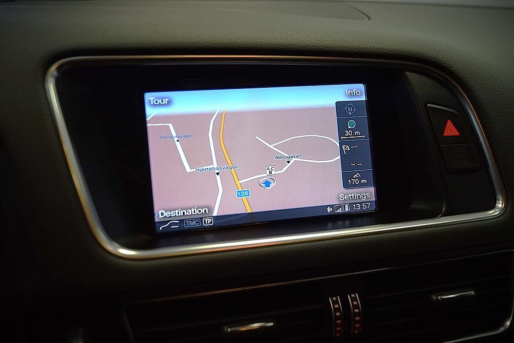 Vehicle Image 14