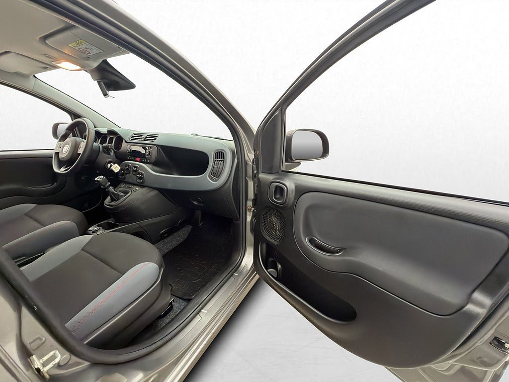 Vehicle Image 22