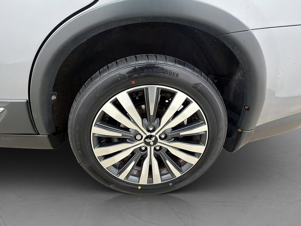 Vehicle Image 31