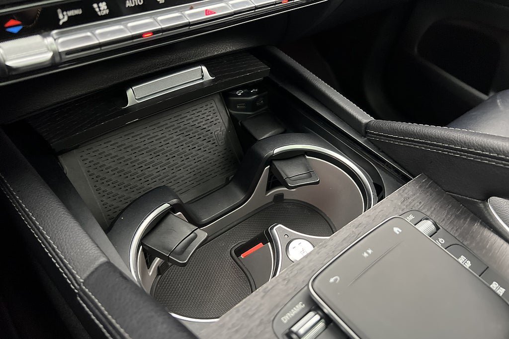 Vehicle Image 26