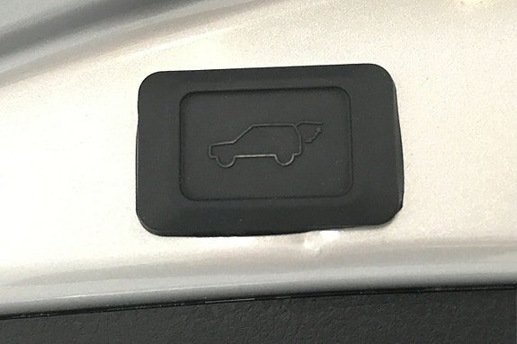 Vehicle Image 24