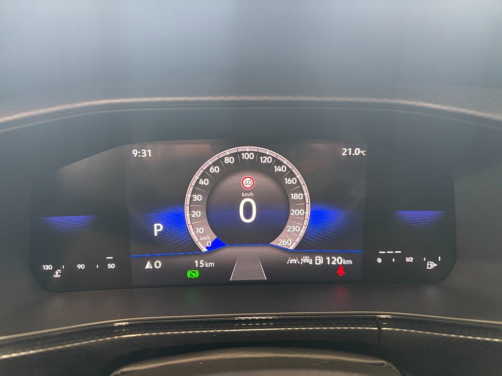 Vehicle Image 18