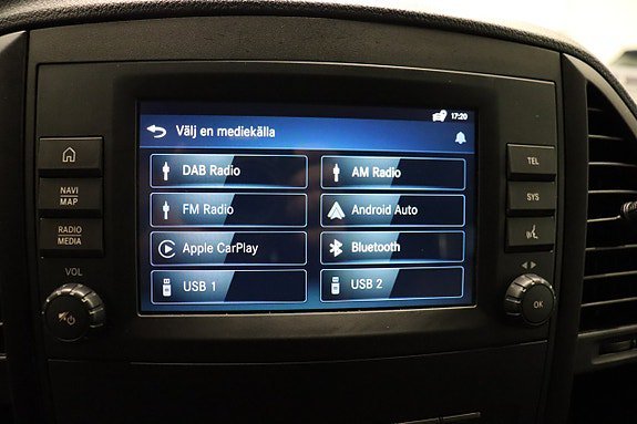 Vehicle Image 26