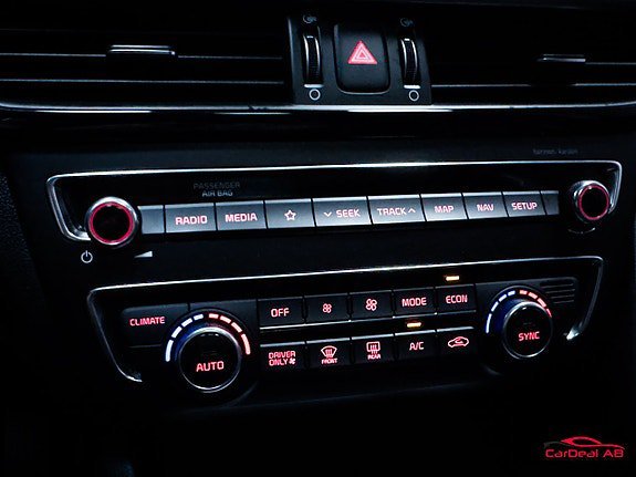 Vehicle Image 27