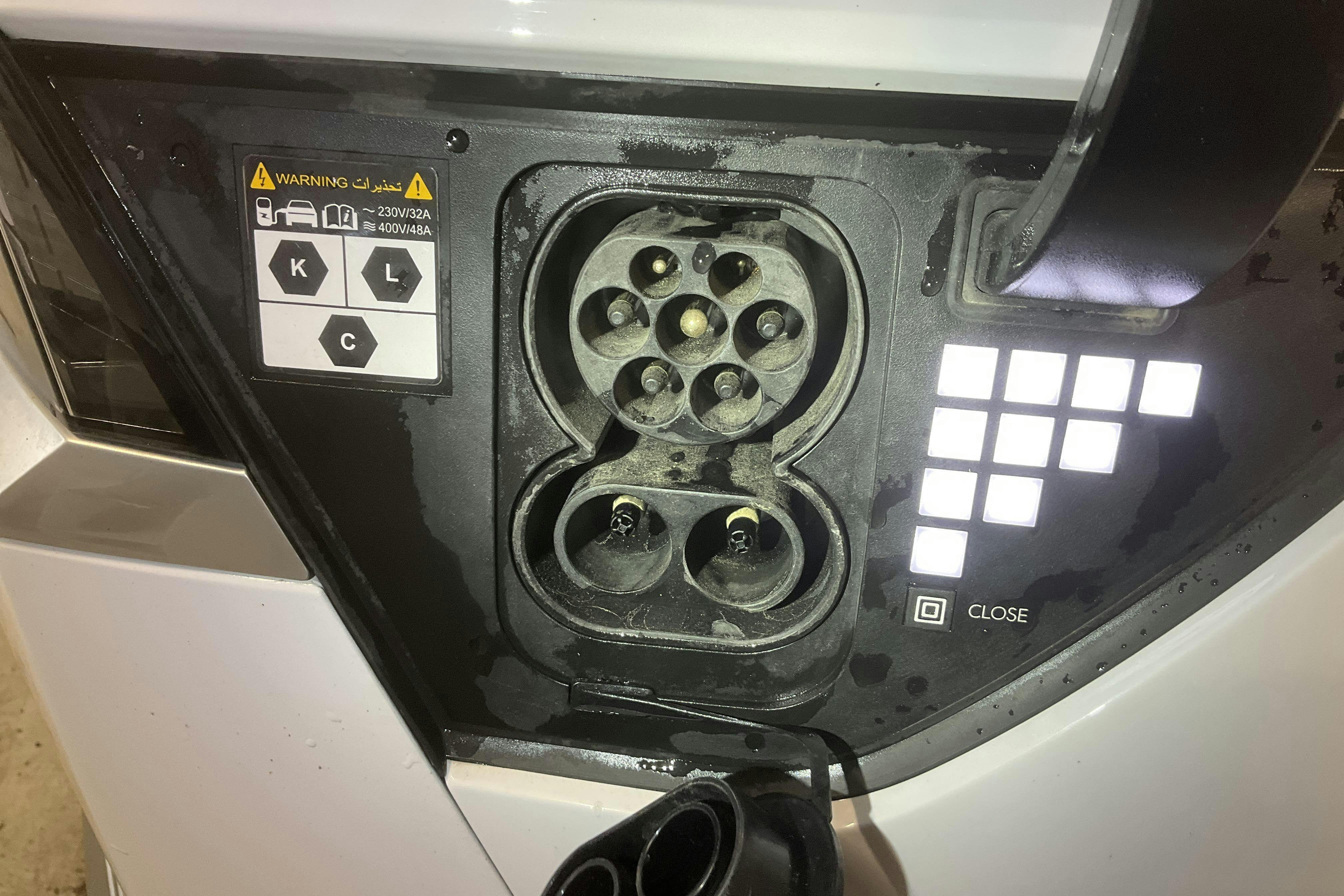 Vehicle Image 14