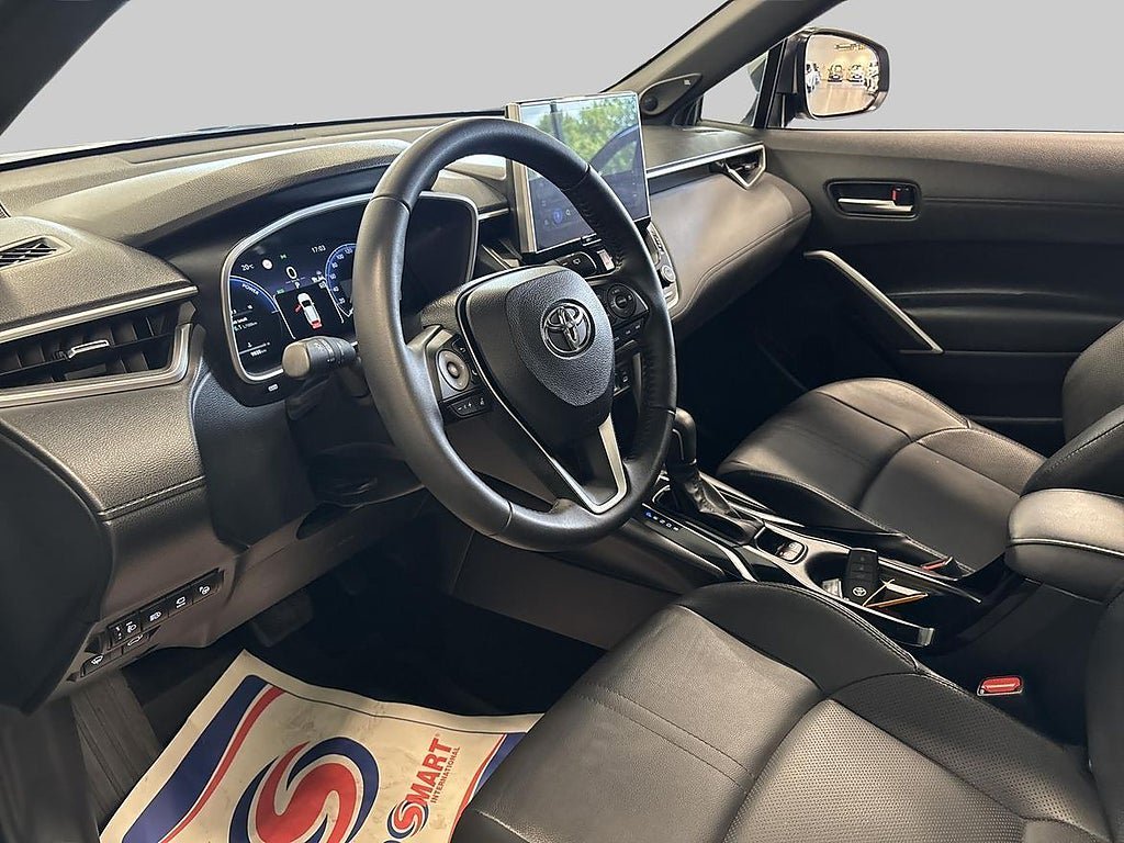 Vehicle Image 13