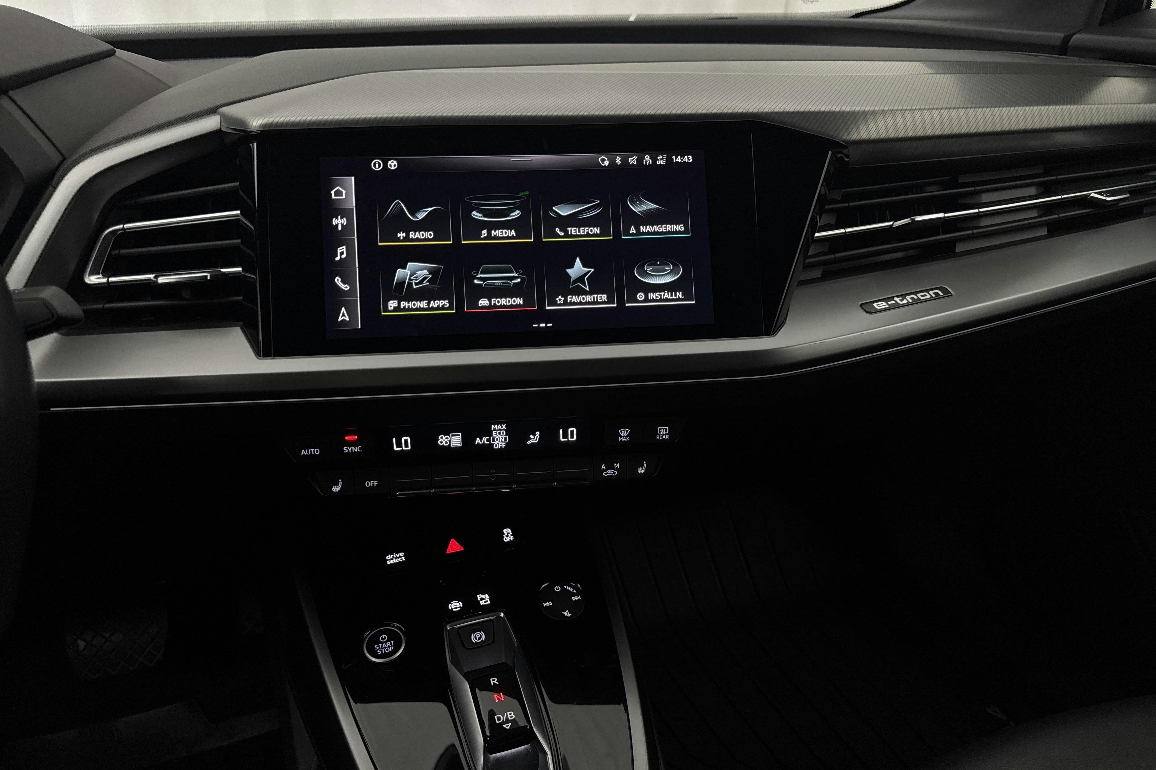 Vehicle Image 15