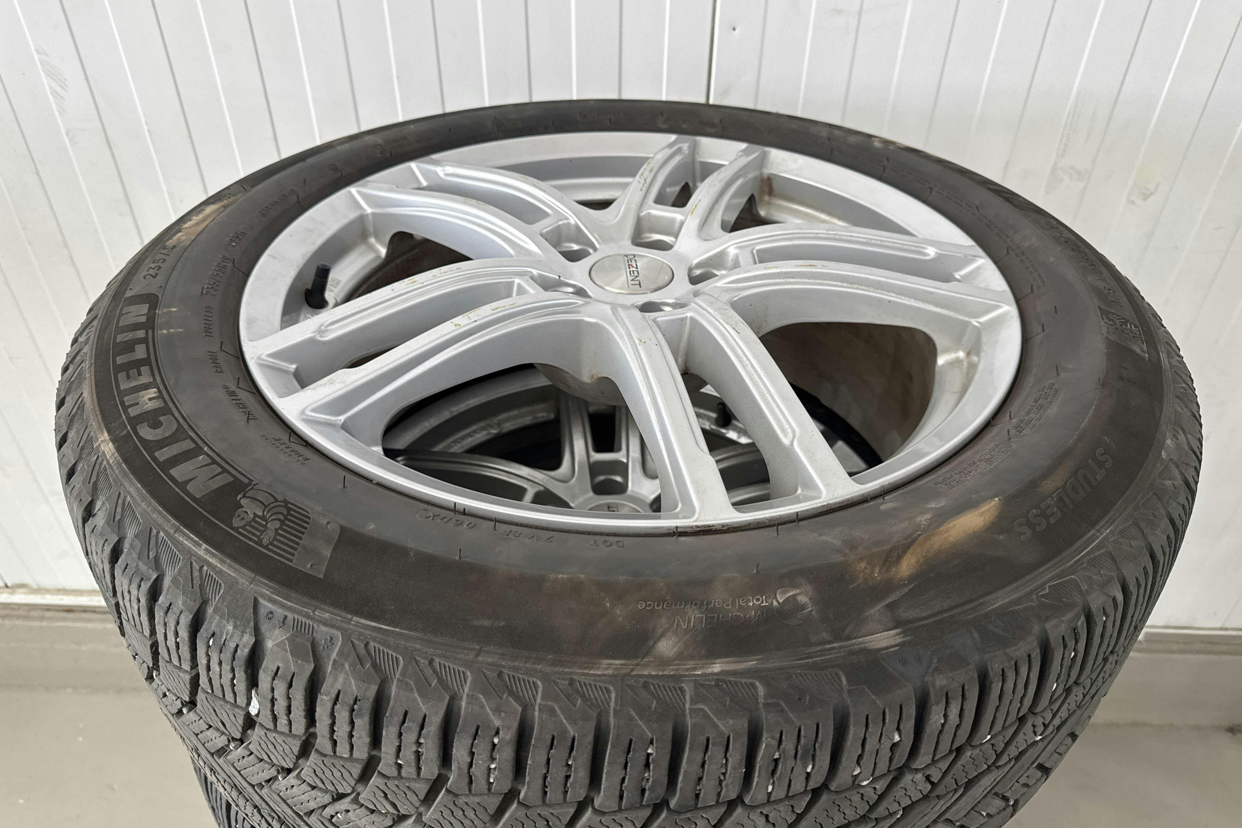 Vehicle Image 20