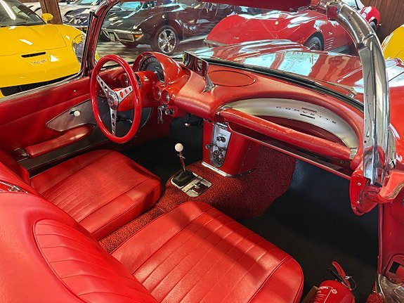 Vehicle Image 31