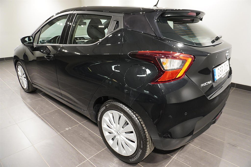 Vehicle Image 13