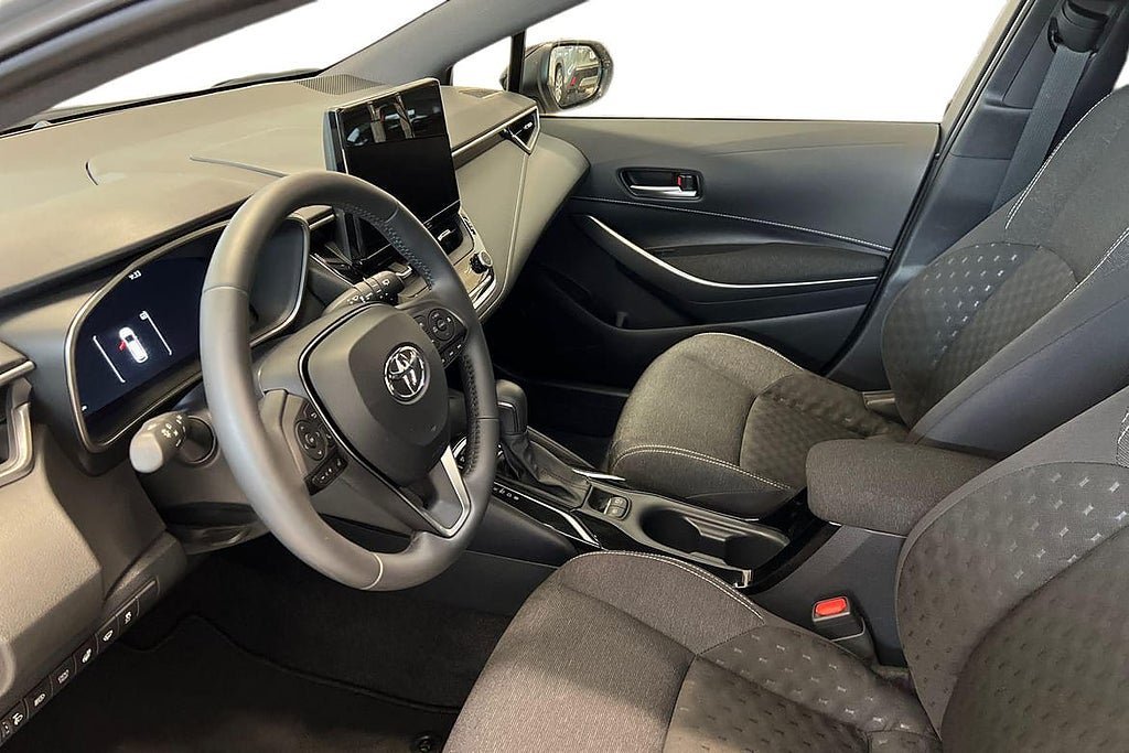 Vehicle Image 14