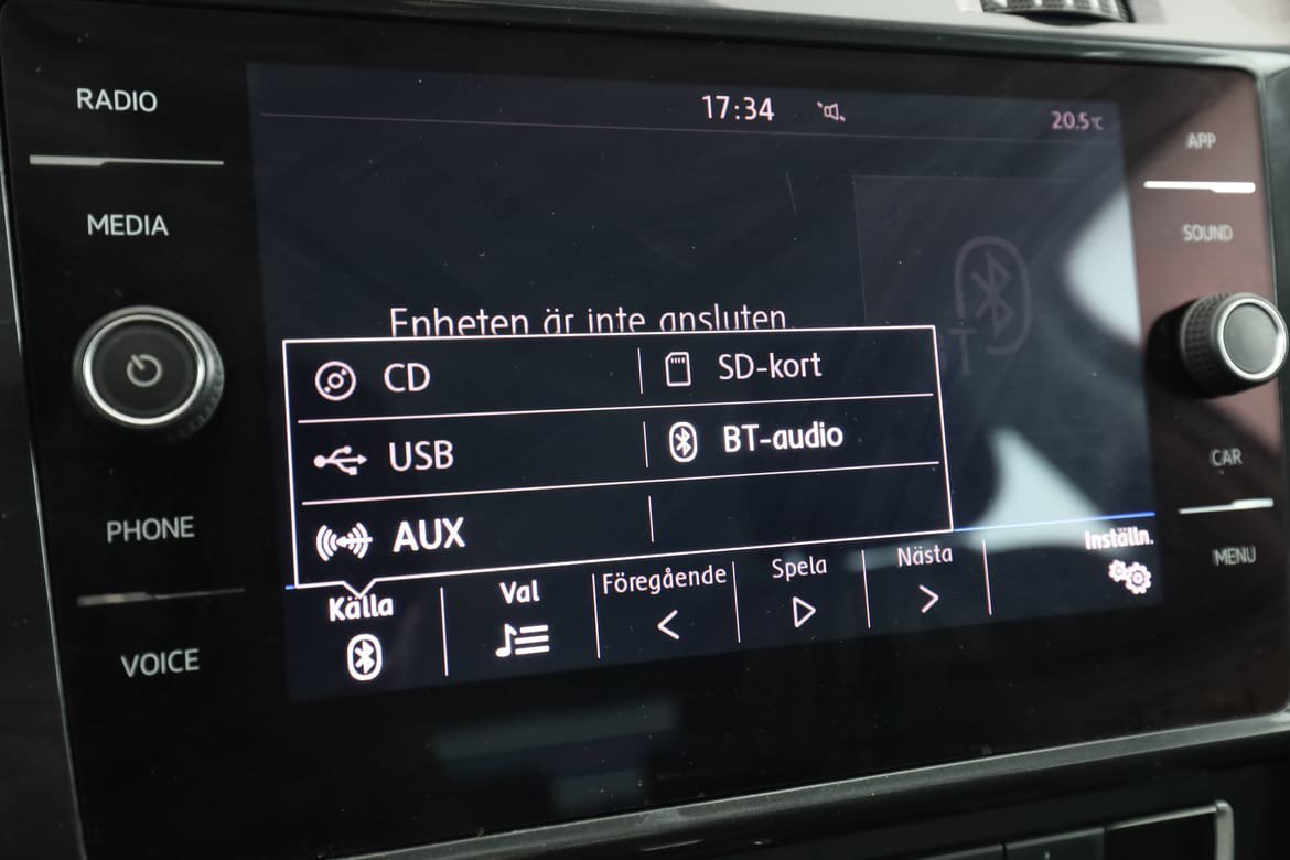 Vehicle Image 21