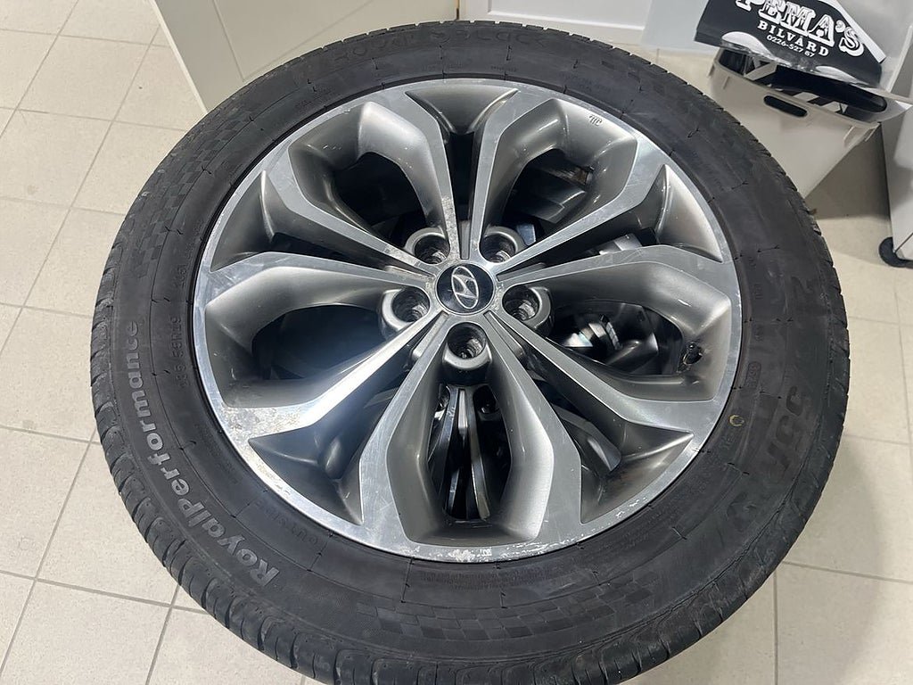 Vehicle Image 22