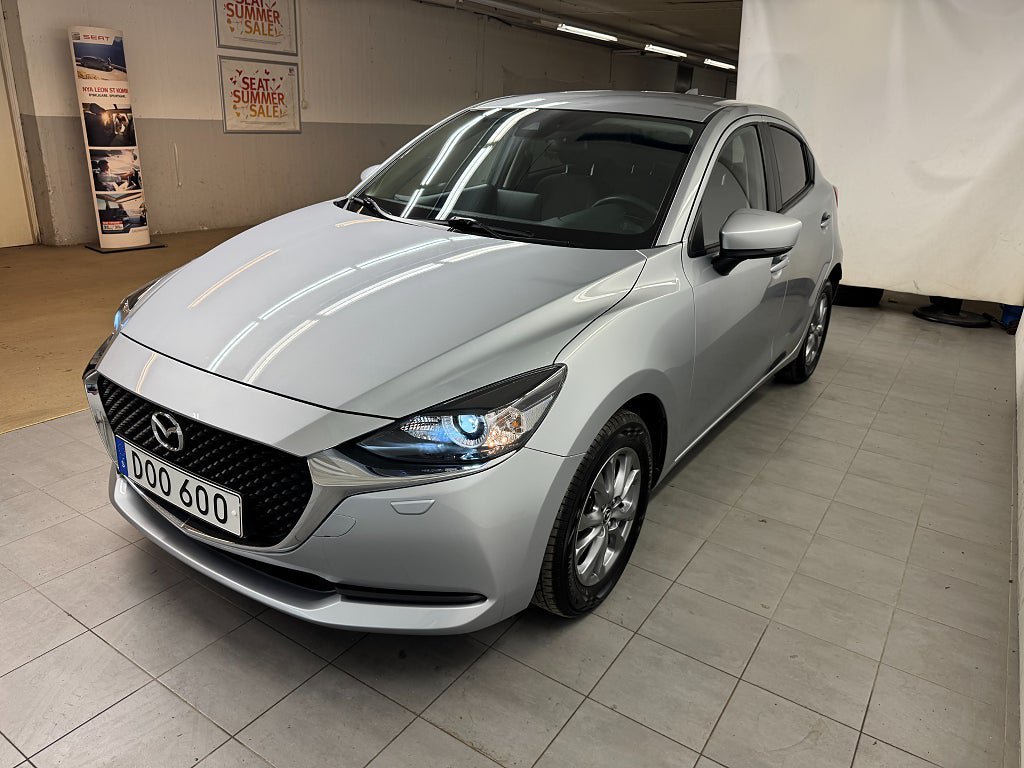 Vehicle Image 4