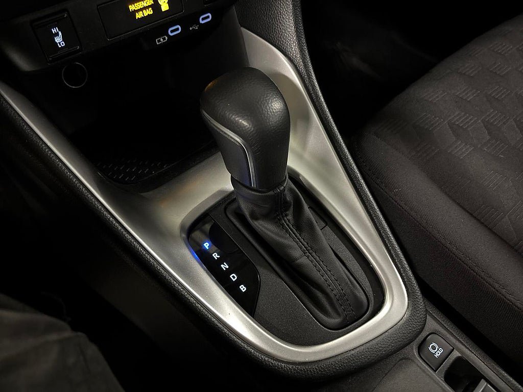 Vehicle Image 18