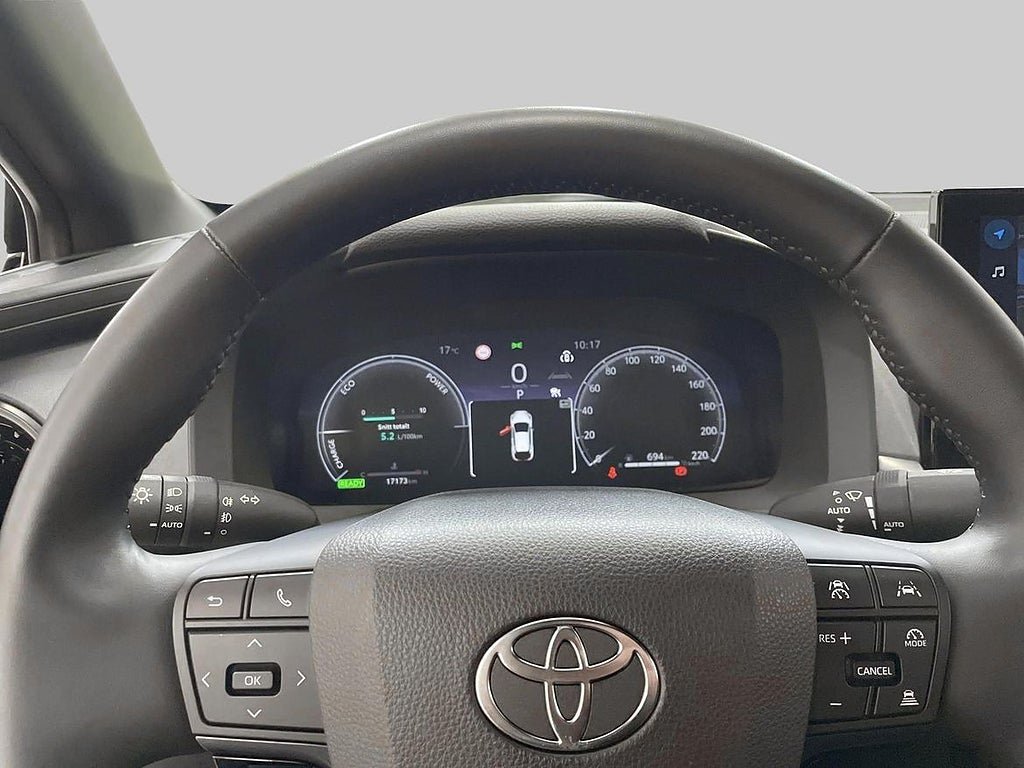 Vehicle Image 14