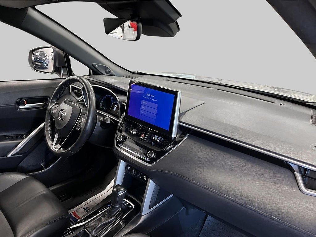 Vehicle Image 10