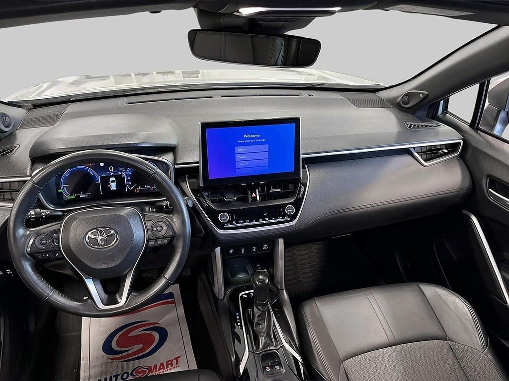Vehicle Image 12