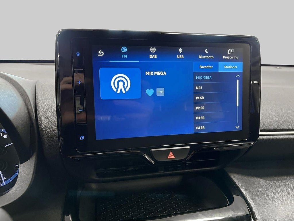 Vehicle Image 16