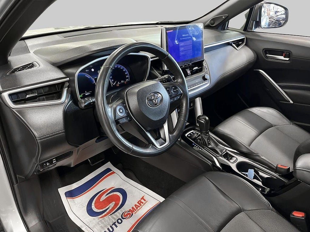 Vehicle Image 14