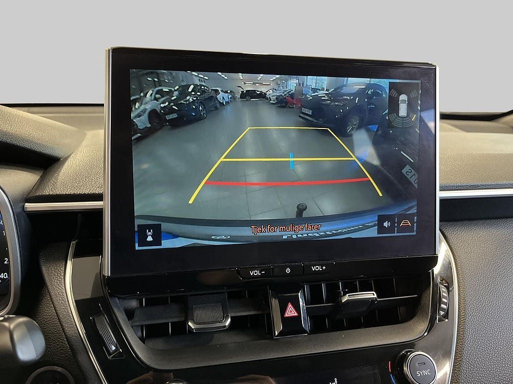 Vehicle Image 17