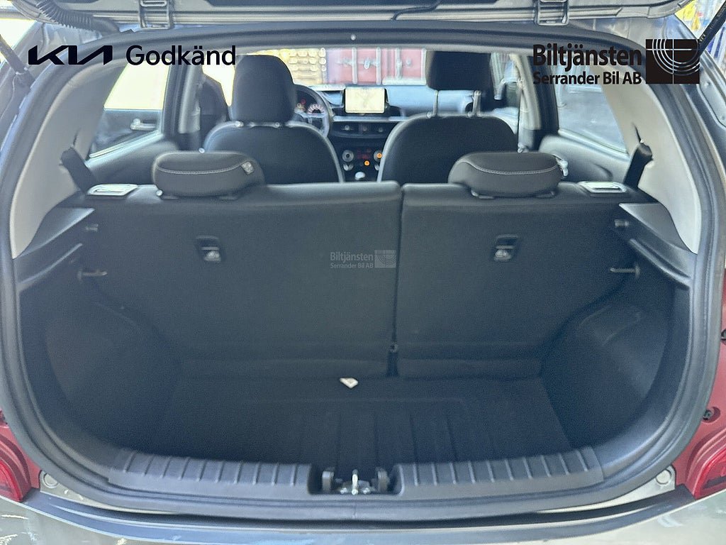 Vehicle Image 14