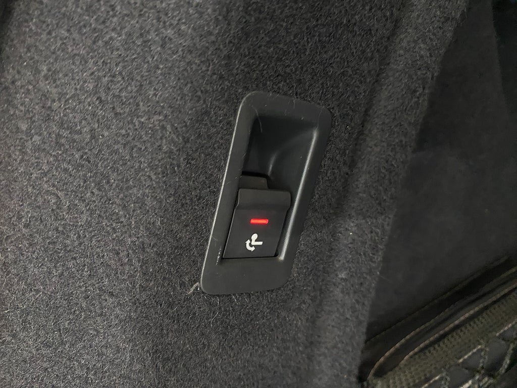 Vehicle Image 29