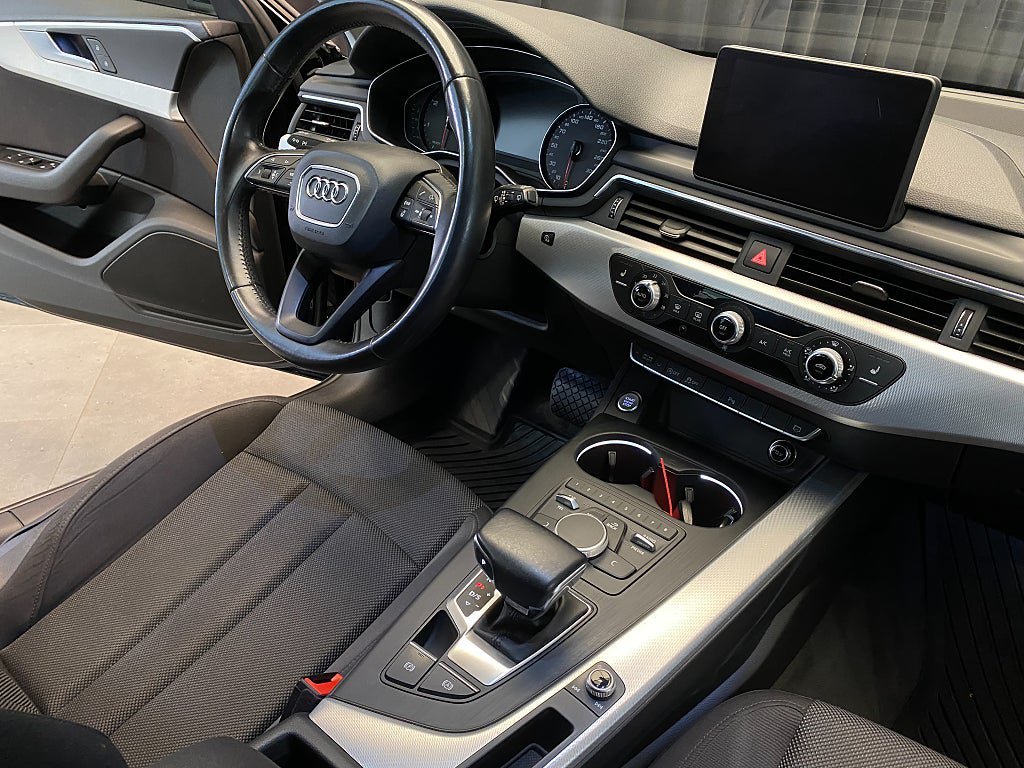Vehicle Image 34