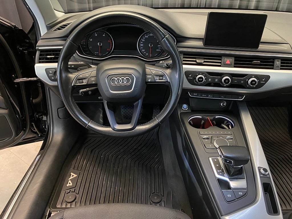 Vehicle Image 36