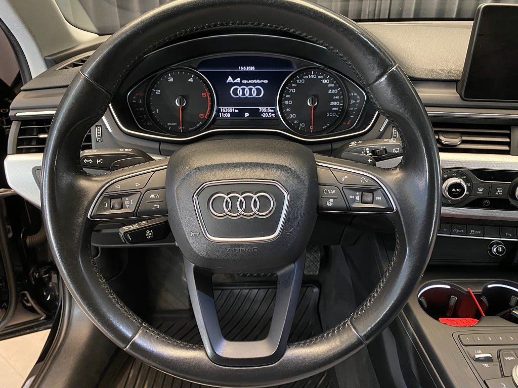 Vehicle Image 38