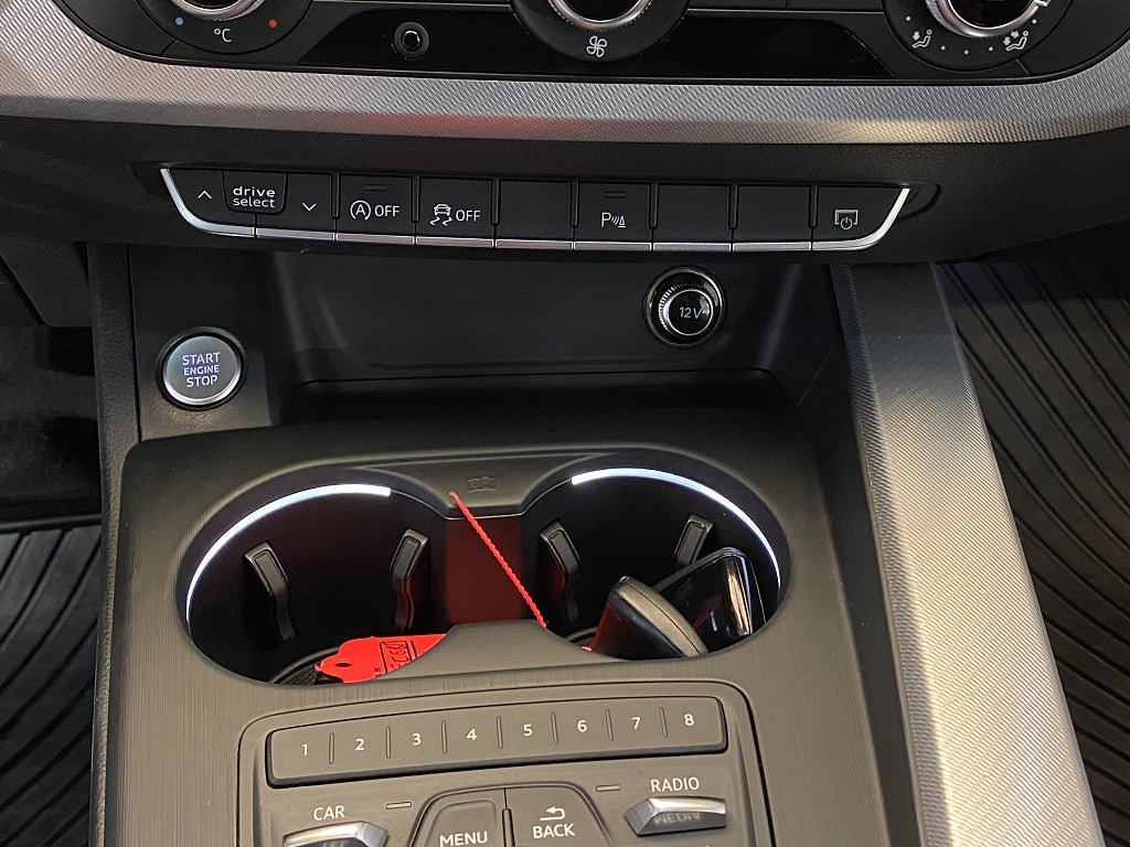 Vehicle Image 42