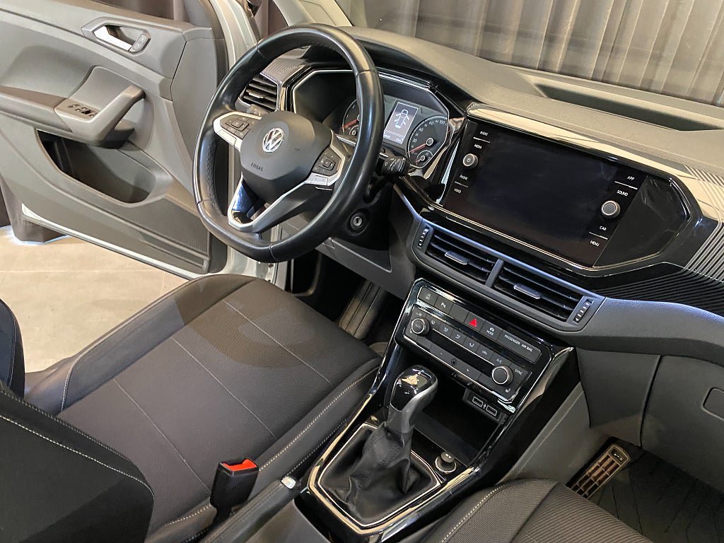 Vehicle Image 37