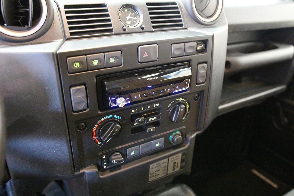 Vehicle Image 8