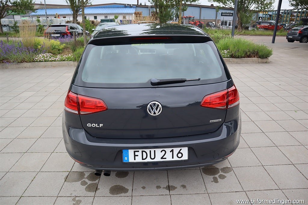 Vehicle Image 17