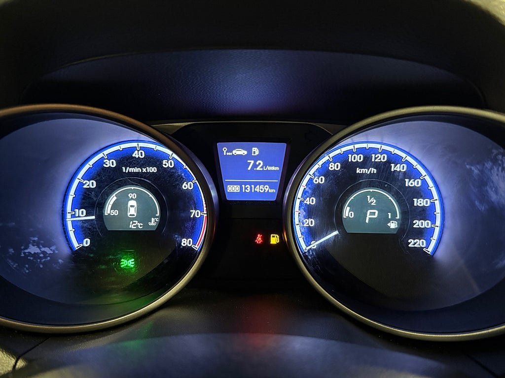 Vehicle Image 21