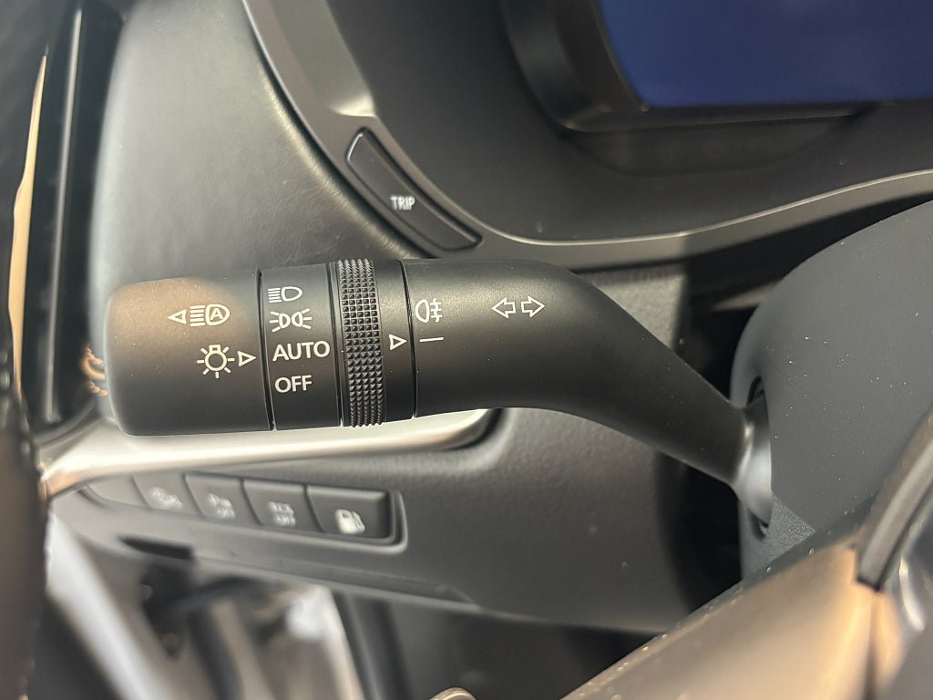 Vehicle Image 22