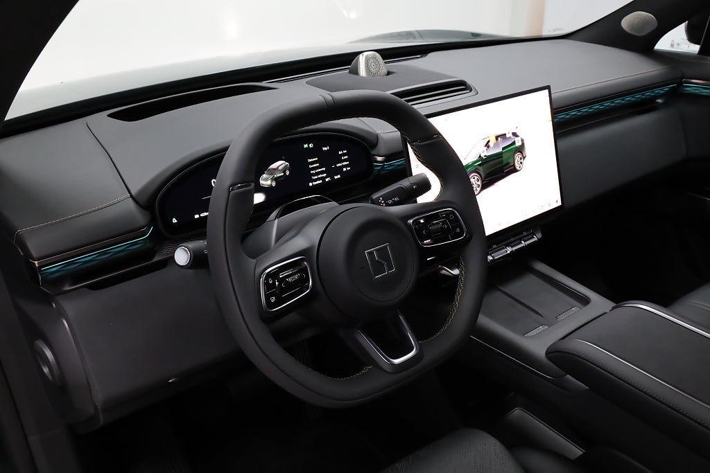 Vehicle Image 18