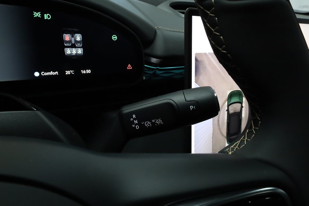 Vehicle Image 31
