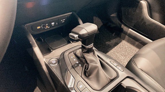 Vehicle Image 15