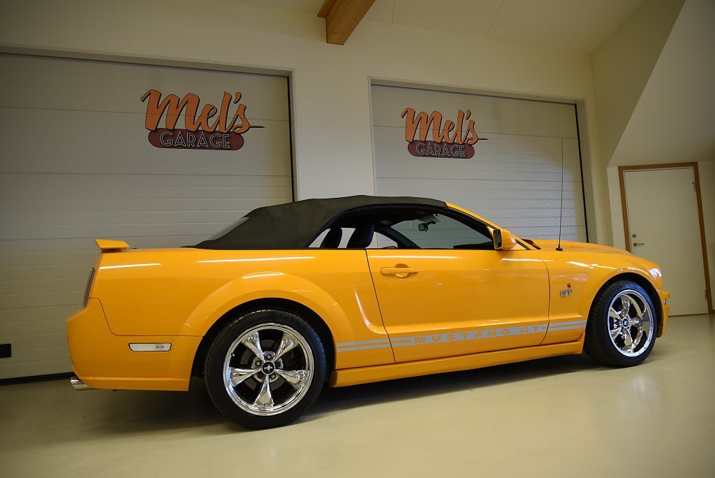 Vehicle Image 40