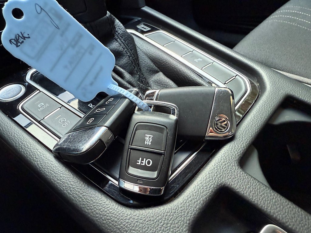 Vehicle Image 15