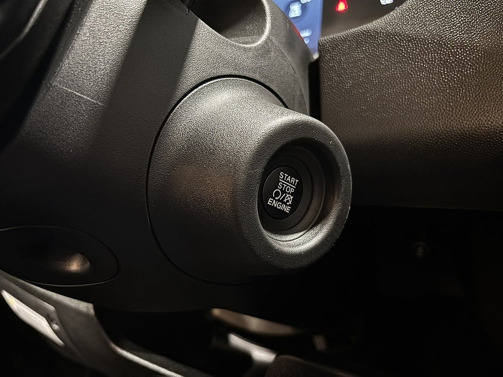Vehicle Image 27
