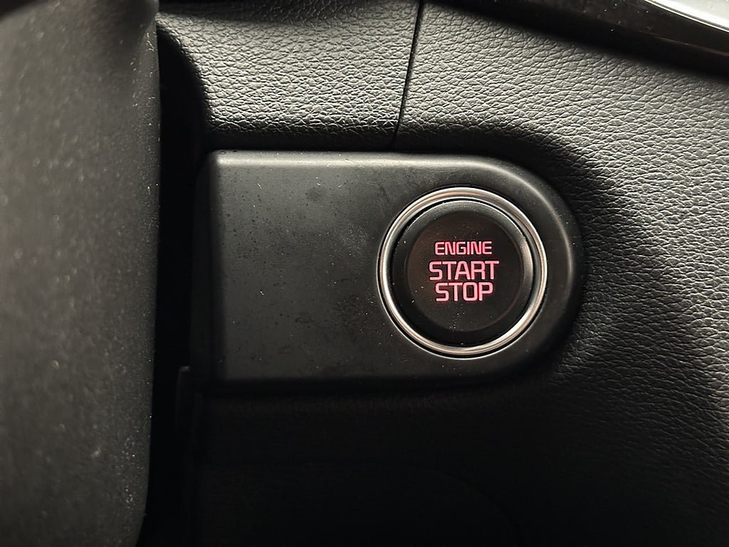 Vehicle Image 26