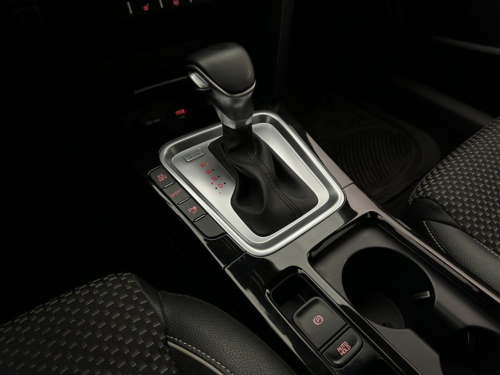 Vehicle Image 27