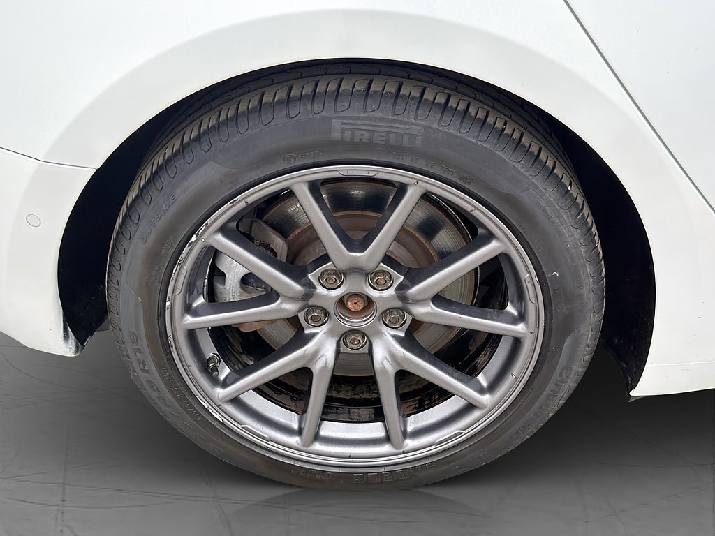 Vehicle Image 31