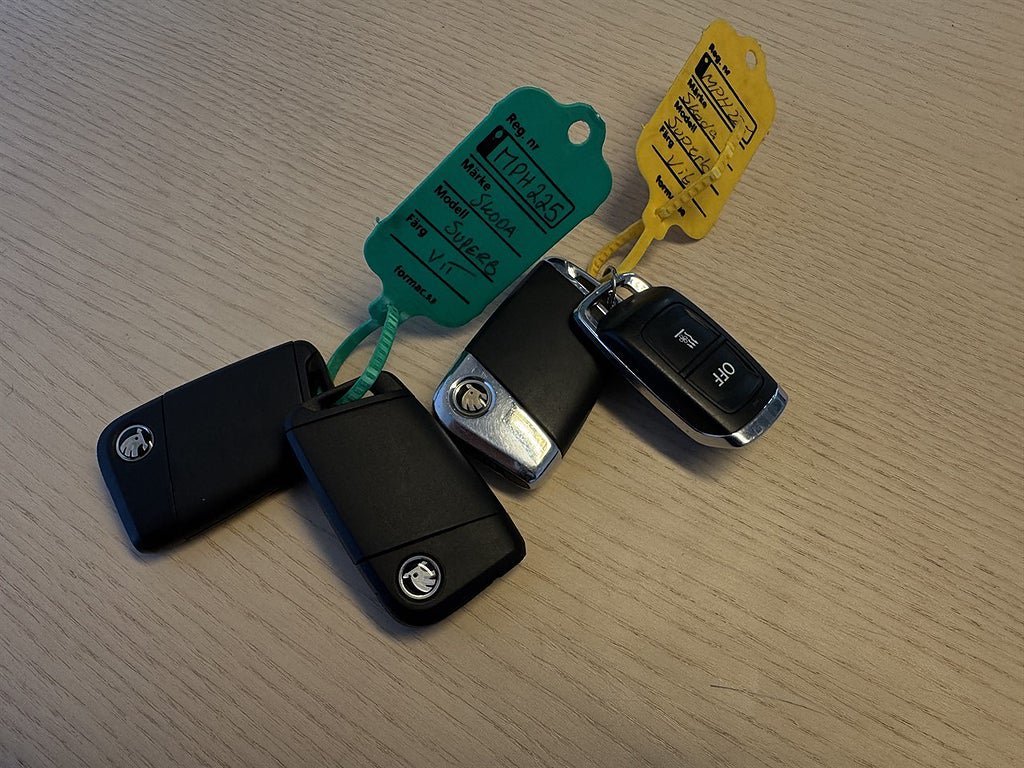 Vehicle Image 23