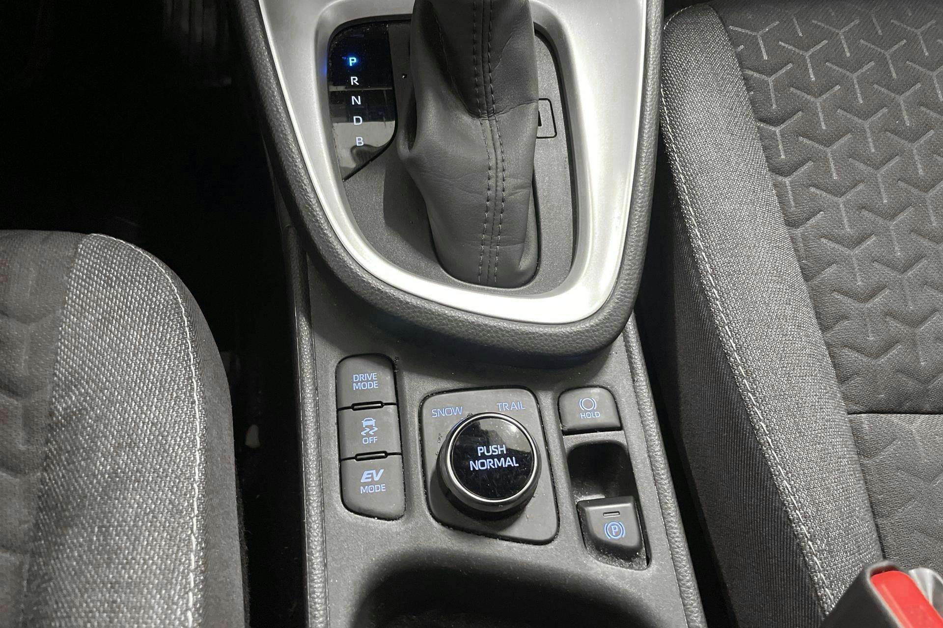 Vehicle Image 14
