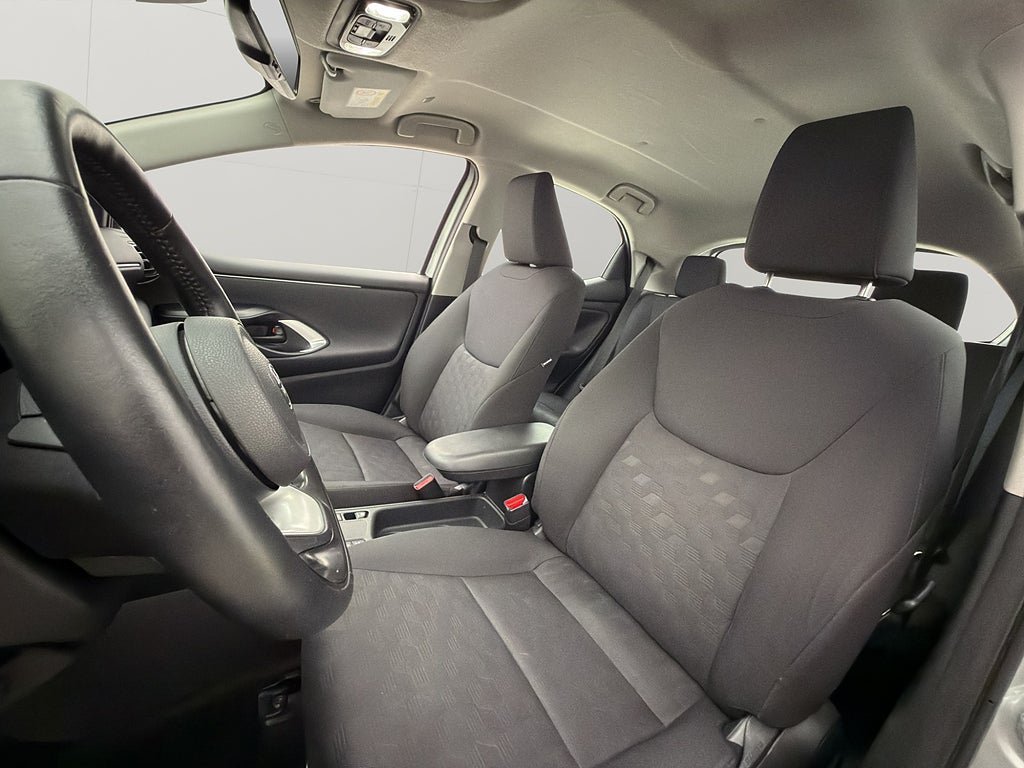 Vehicle Image 11