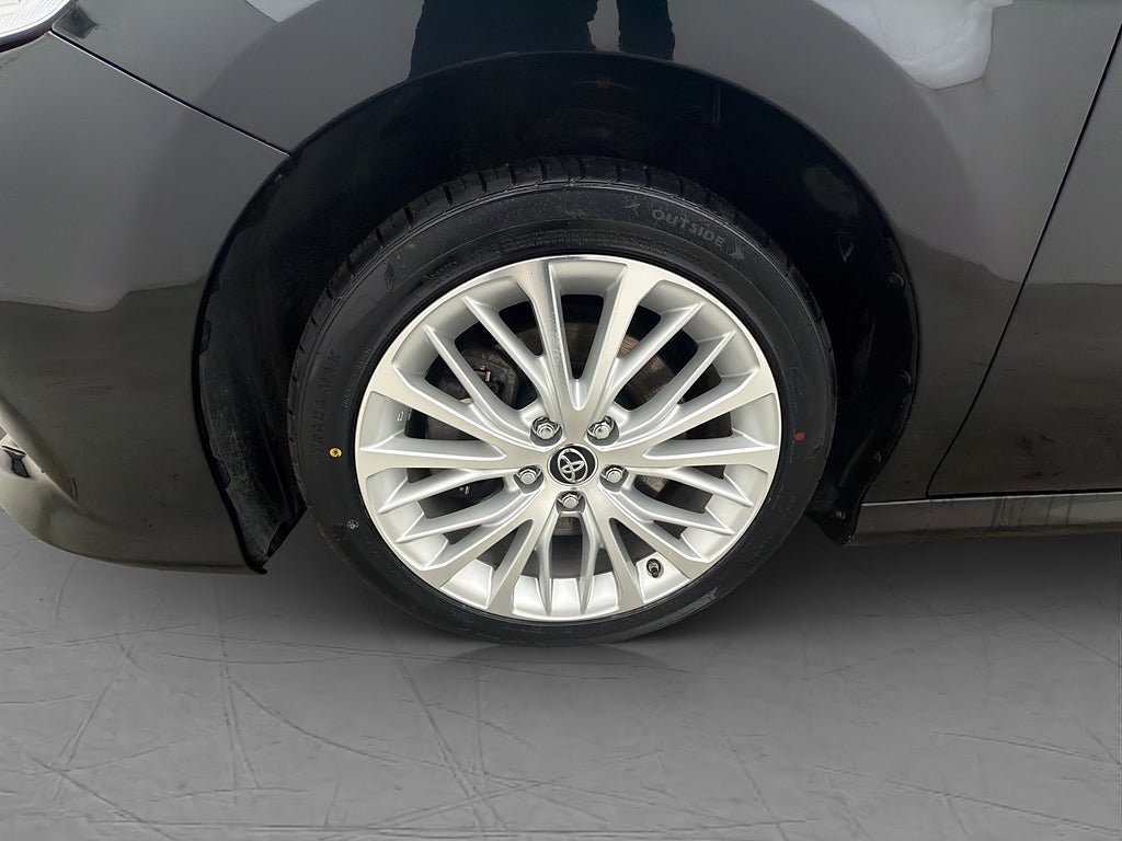 Vehicle Image 33
